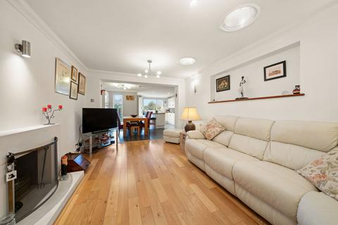 46 Hulbert Way, Basingstoke, RG22 6LZ