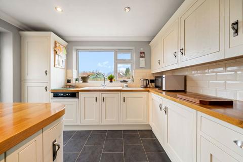 46 Hulbert Way, Basingstoke, RG22 6LZ