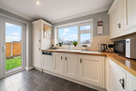 46 Hulbert Way, Basingstoke, RG22 6LZ