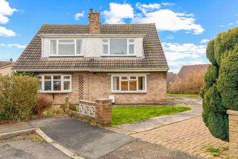 3 bedroom semi-detached house for sale, Chatsworth Close, Loughborough LE12