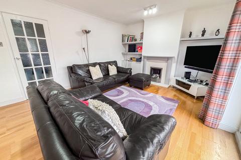 2 bedroom flat for sale, Robin Way, Tilehurst, Reading, RG31