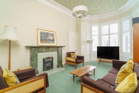 2 bedroom flat for sale, 14/6 Brunton Place, Hillside, Edinburgh, EH7 5EJ