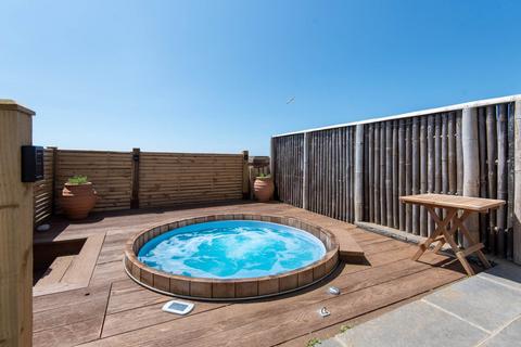 5 bedroom detached house for sale, The Promenade, Peacehaven
