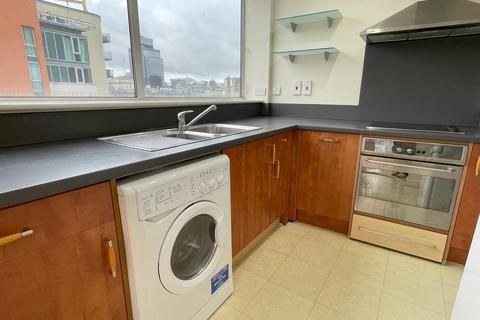 2 bedroom flat to rent, Suffolk Street, Queensway, Birmingham, B1