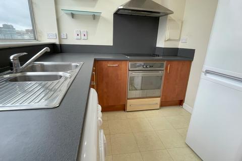 2 bedroom flat to rent, Suffolk Street, Queensway, Birmingham, B1