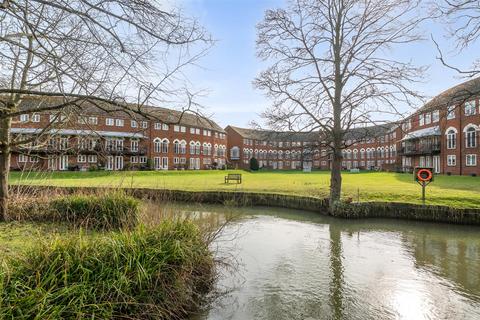 3 bedroom apartment for sale, Duckmill Crescent, Chethams, Bedford