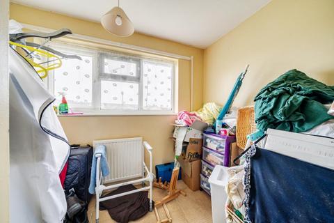 3 bedroom terraced house for sale, Park South,  Swindon,  Wiltshire,  SN3