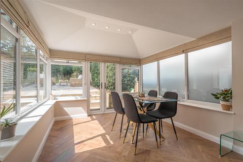 278 Keldregate, Huddersfield, HD2 1LE