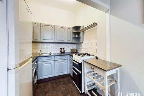 1 bedroom apartment to rent, Broughton Road, Broughton, Edinburgh, EH7