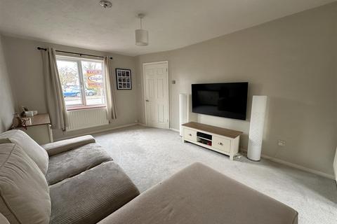 2 bedroom terraced house for sale, Foxgrove, Chippenham