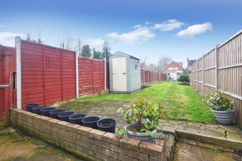 3 bedroom terraced house for sale, Henry Street, Rainham, Gillingham, ME8