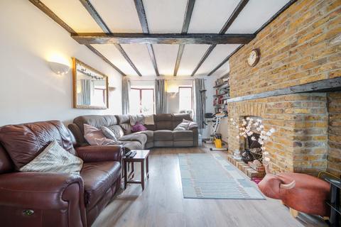 2 Paddock Road, Ruislip, HA4 0QT