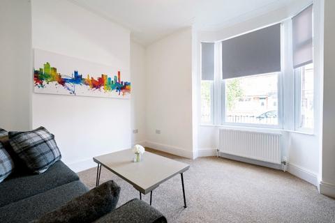 2 bedroom house to rent, Gerald Road, Salford, Greater Manchester, M6