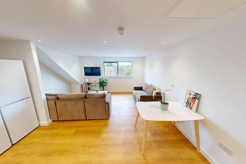 5 bedroom apartment to rent, Apartment 7, 124-132 North Sherwood Street, Nottingham, Nottinghamshire, NG1