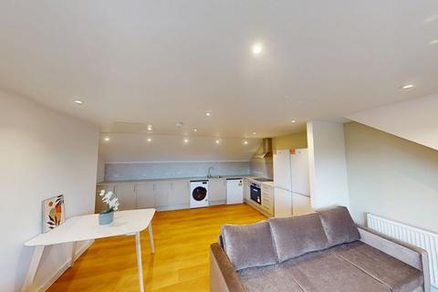 5 bedroom apartment to rent, Apartment 7, 124-132 North Sherwood Street, Nottingham, Nottinghamshire, NG1