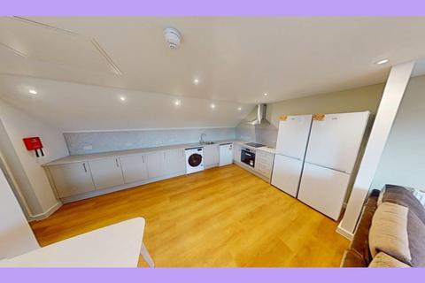 5 bedroom apartment to rent, Apartment 7, 124-132 North Sherwood Street, Nottingham, Nottinghamshire, NG1