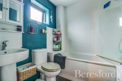 2 bedroom end of terrace house for sale, Oak Tree Gardens, Braintree, CM7