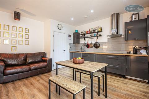 2 bedroom flat for sale, Dixon Road, Hillsborough, Sheffield
