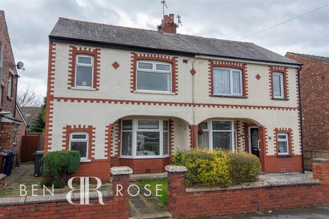 3 bedroom semi-detached house for sale, Highfield Avenue, Farington, Leyland