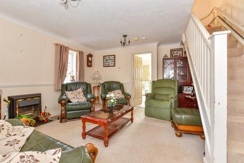 13 Burdens, Headcorn, Ashford, TN27 9SG