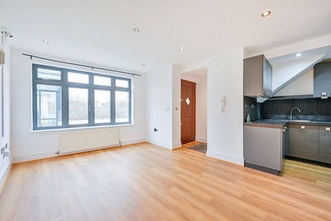 3 bedroom flat to rent, Witham Road, West Ealing, London, W13