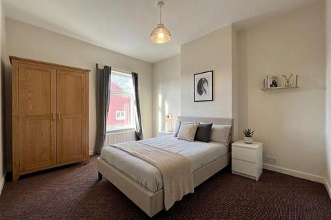 undefined, Howells Avenue, Sale