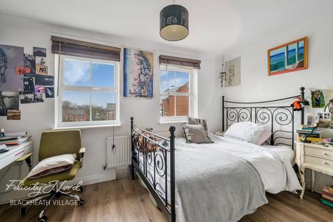 16 Howerd Way, London, SE18 4PY