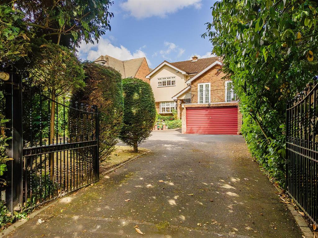 3 Gentleshaw Lane 5.jpg