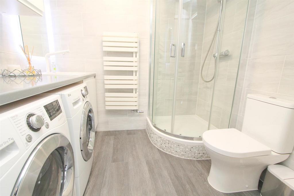 Downstairs shower.jpg