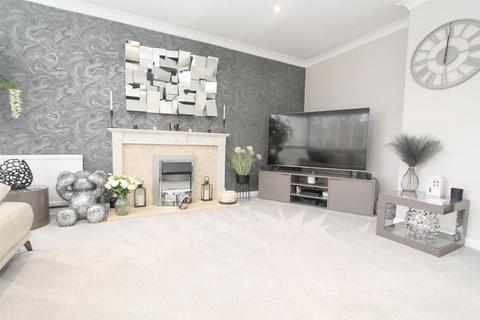 22 Bankside Close, Carshalton, SM5 3SB