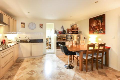 2 bedroom penthouse for sale, Portsmouth Road, Surrey GU15