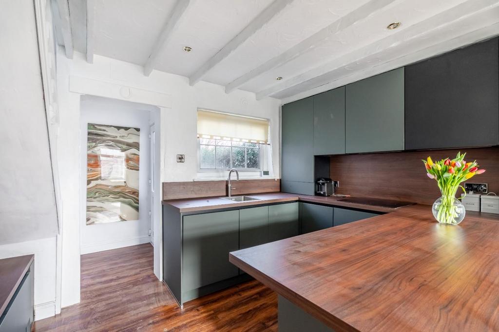 101 Marston Road-6.jpg