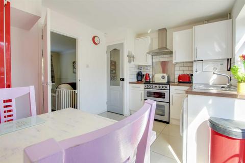 2 bedroom terraced house for sale, Dulveton Drive, Furzton