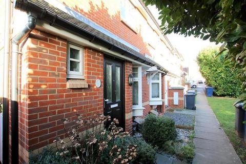 1 Iris Walk, Edgware, HA8 9GG