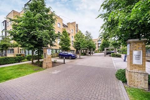 2 bedroom penthouse for sale, Frazer Nash Close, Isleworth, TW7