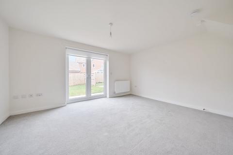 3 bedroom end of terrace house to rent, Slim Drive, Gedling, Nottingham, Nottinghamshire, NG4