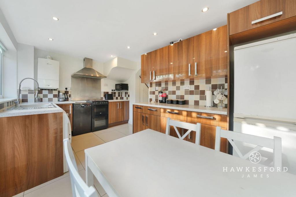100 Millfield, Sittingbourne - Kitchen/diner