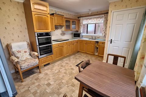 3 bedroom detached bungalow for sale, Campion Crescent, Stowmarket IP14