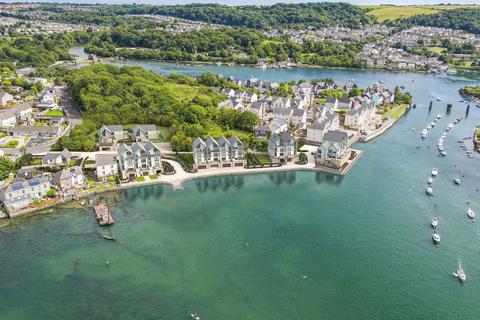 4 bedroom semi-detached house for sale, Baylys Road, Plymouth PL9