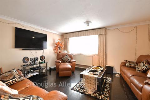 undefined, Cundy Road, London E16
