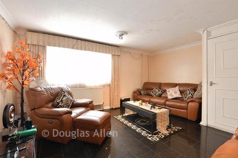 Cundy Road, London E16