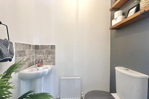 56 Unity Park, Plymouth, PL3 6PN