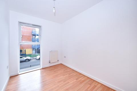 2 bedroom flat to rent, Calypso Crescent Peckham SE15