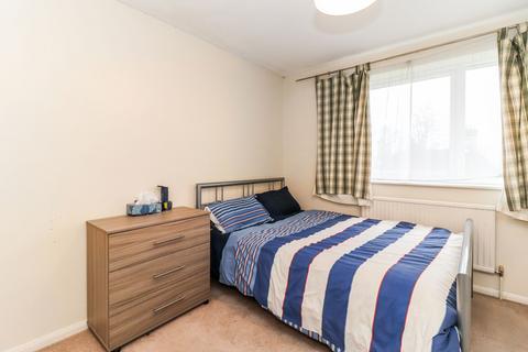 2 bedroom flat for sale, Alexandra Road, Watford, WD17
