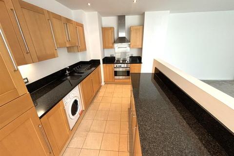 2 bedroom apartment to rent, The Strand, Liverpool L2