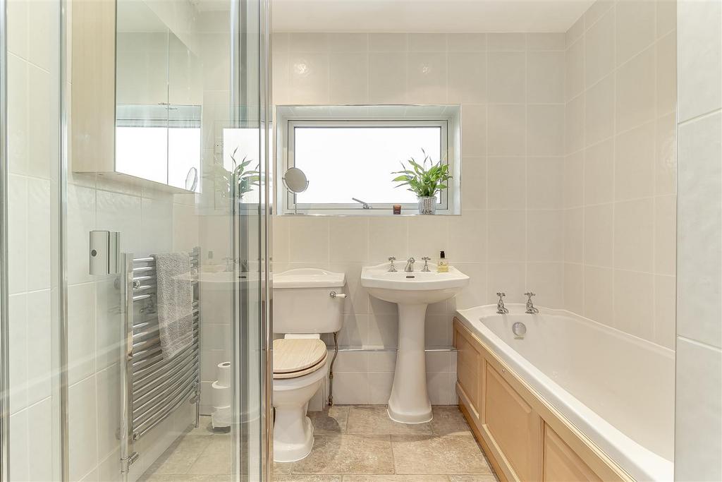 Bathroom - A.jpg