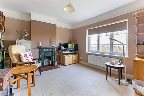 4 bedroom semi-detached house for sale, Evesham Road, Broadway, Worcestershire, WR12