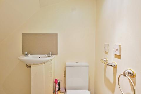14 Sycamore Close, South Croydon, CR2 7LN