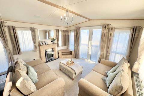 2 bedroom lodge for sale, Caton Lancaster