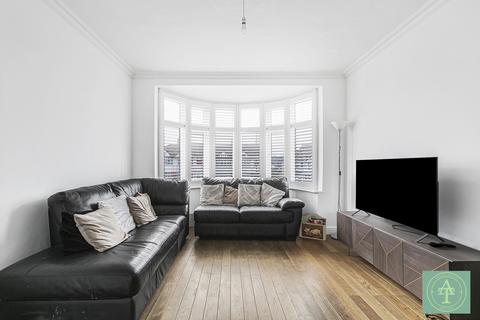 3 bedroom terraced house for sale, Hampden Way, London, N14